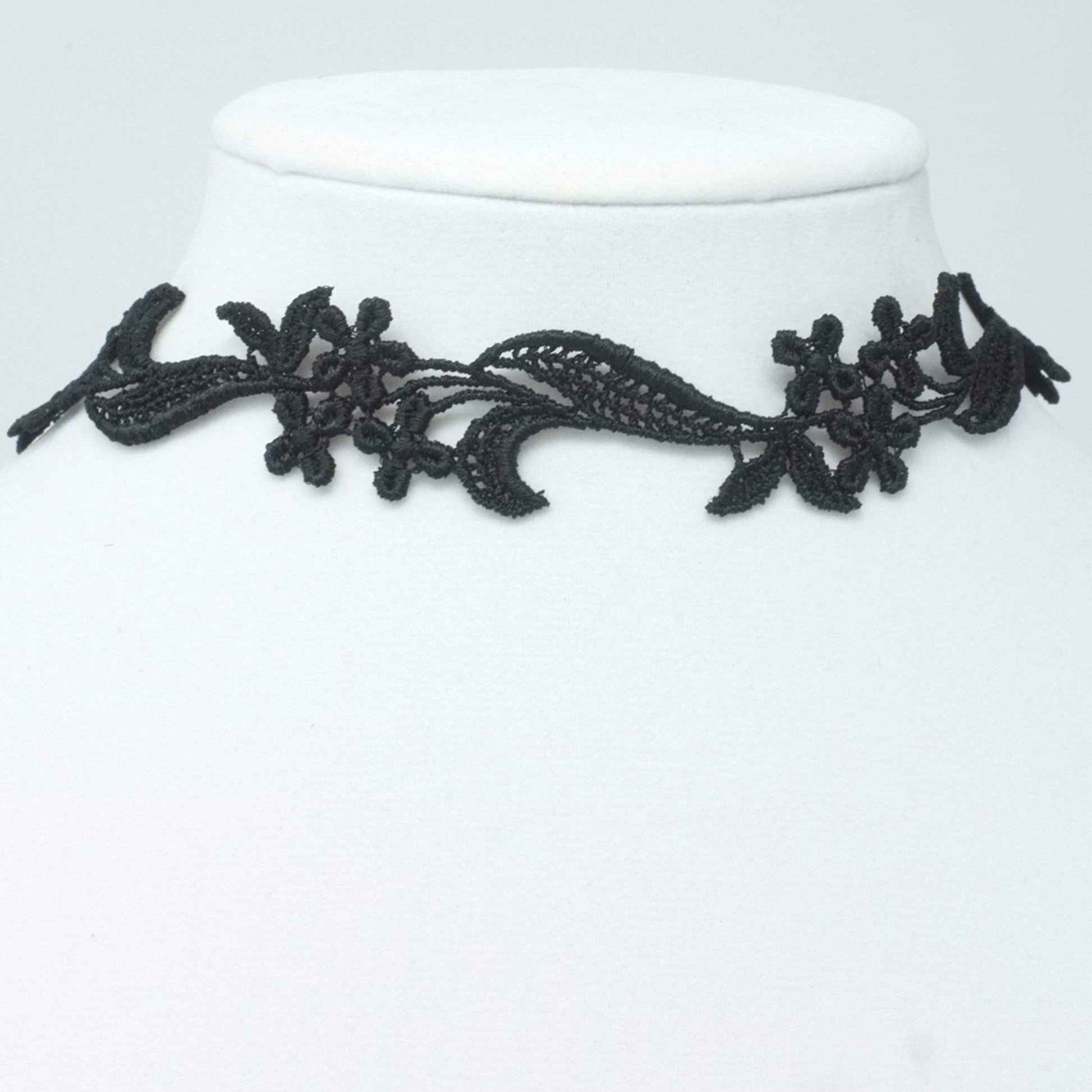 Black Flower Necklace