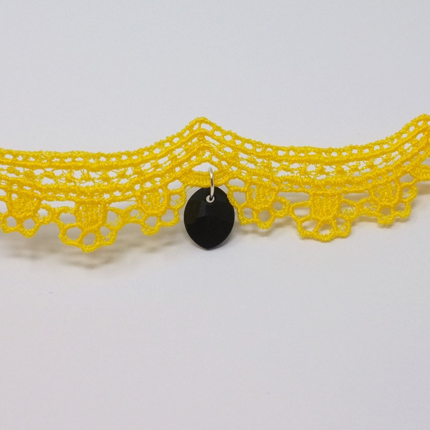 Yelena Lace Choker Necklace in Yellow