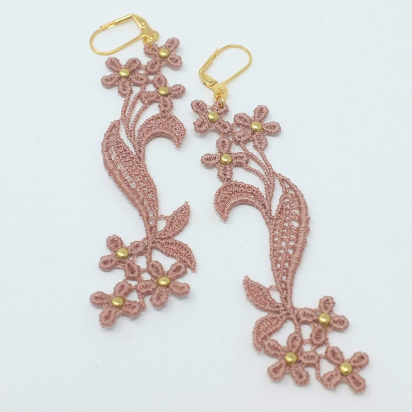 Maia Flower Long Lace Earrings