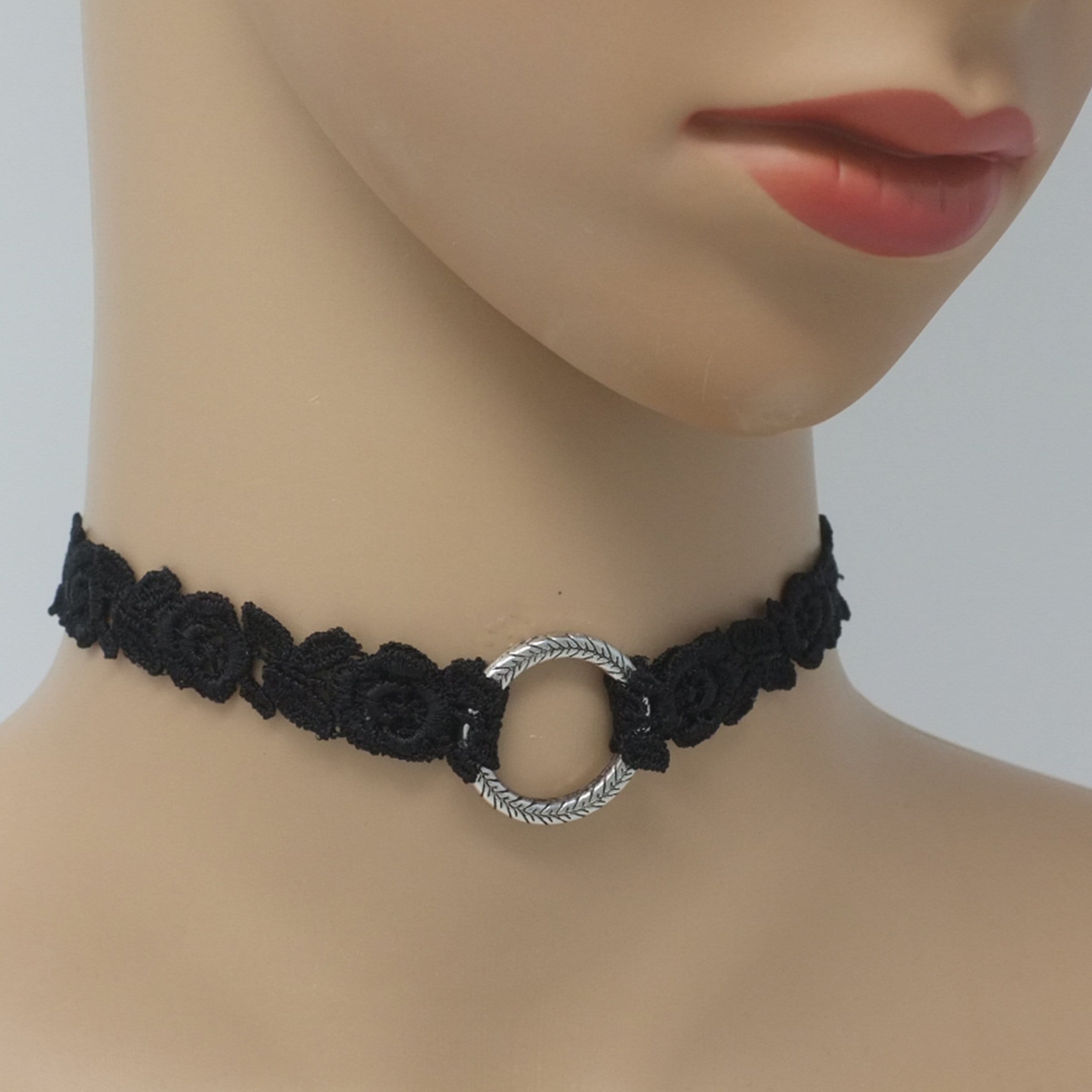 Sparkly sale black choker