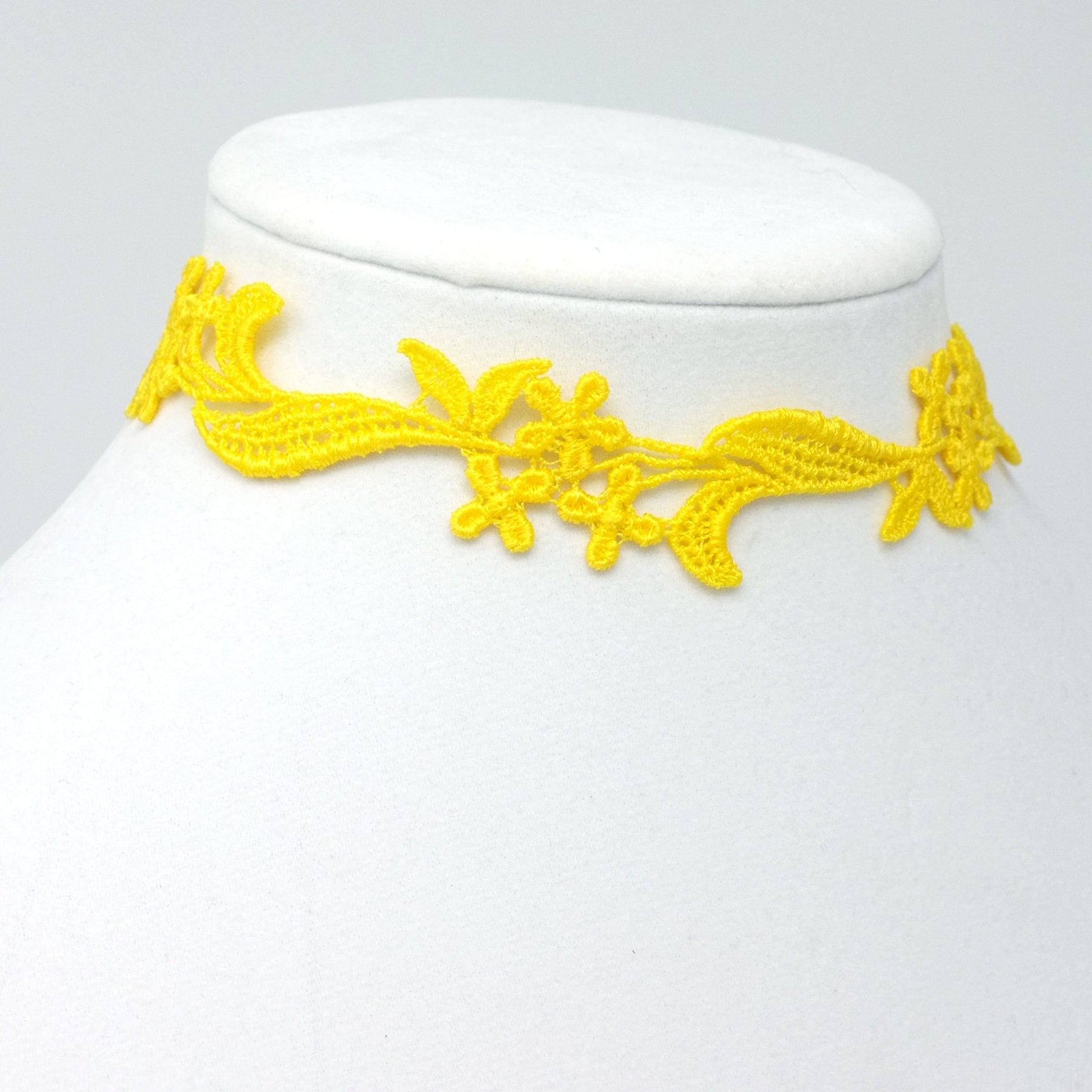 yellow choker necklace with flowers