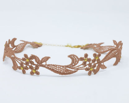 Sparkly Beige Lace Choker with Gold beads