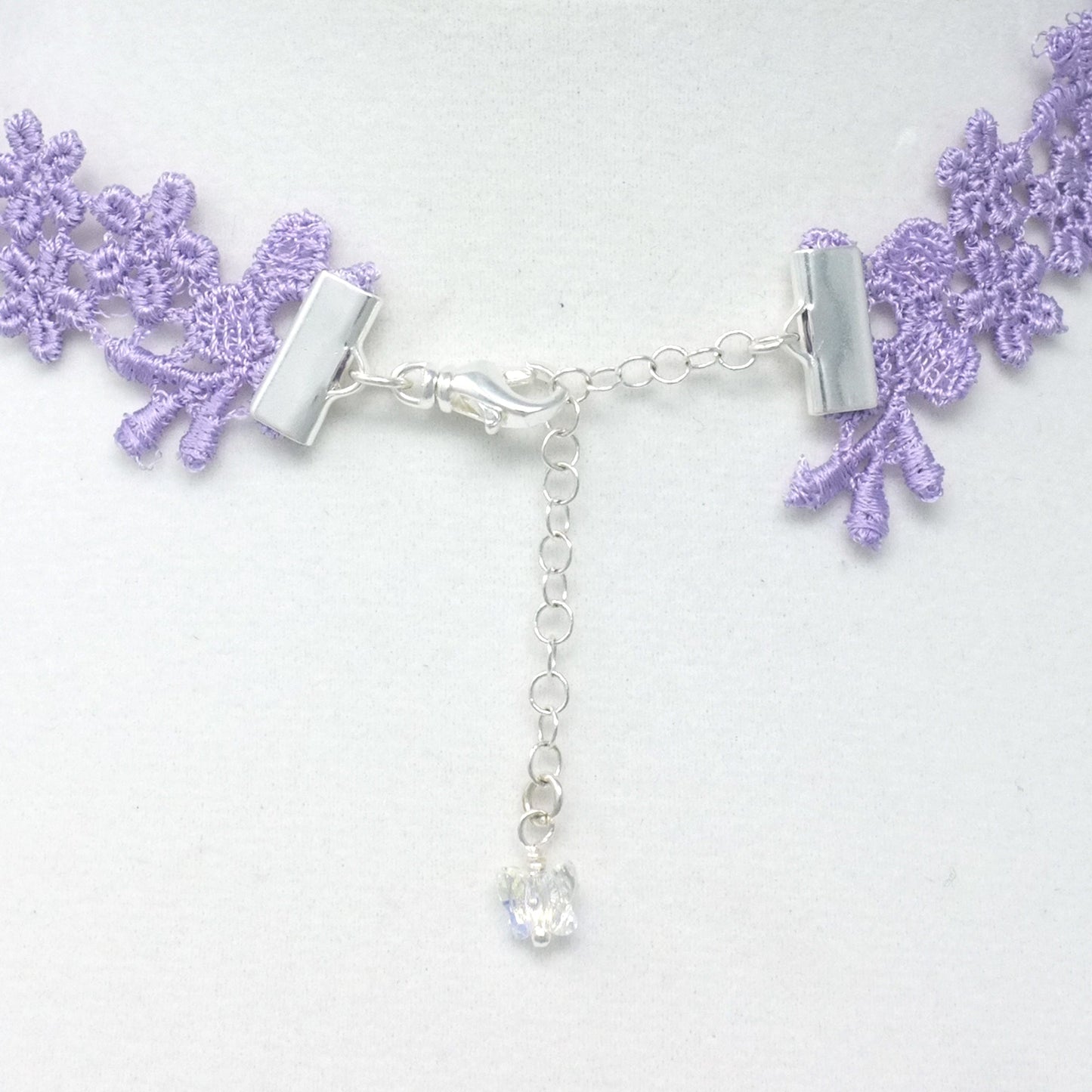 Astrid Daisy Choker Necklace in Lavender